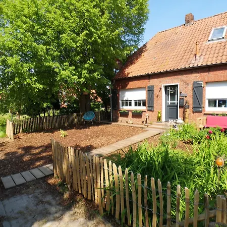 Semesterbostad Huus An`t Dörpsdiek Krummhörn