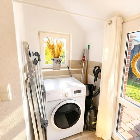 Semesterbostad Huus An`t Dörpsdiek Krummhörn