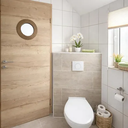 Semesterbostad Huus An`t Dörpsdiek *