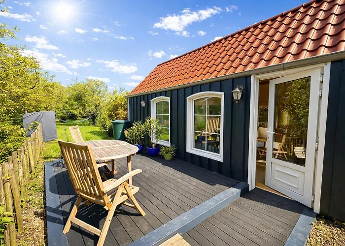 Huus An't Doerpsdiek Feriehus Krummhörn